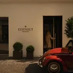 Eisenhut Boutique