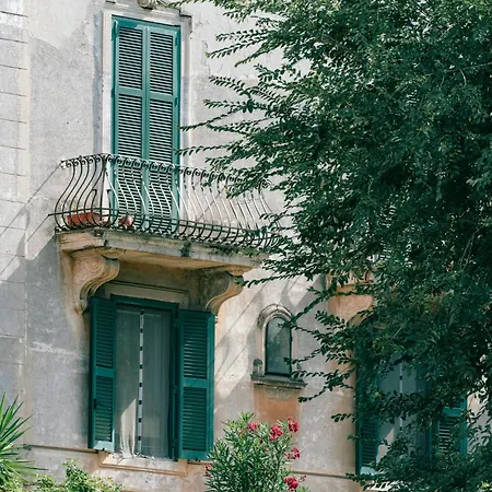 Eisenhut Boutique