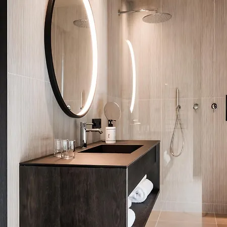 Eisenhut Boutique Отель 4*