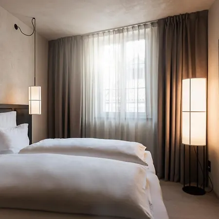 Eisenhut Boutique Отель 4*