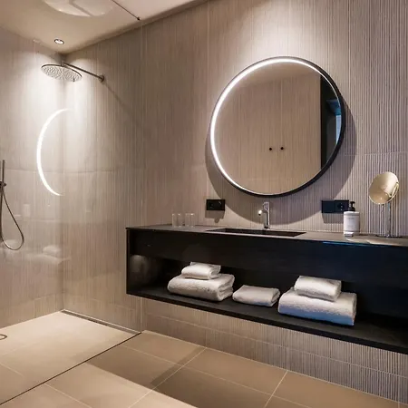 Eisenhut Boutique
