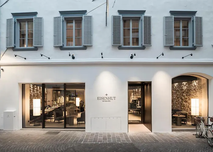 Hotel Eisenhut Boutique 4*